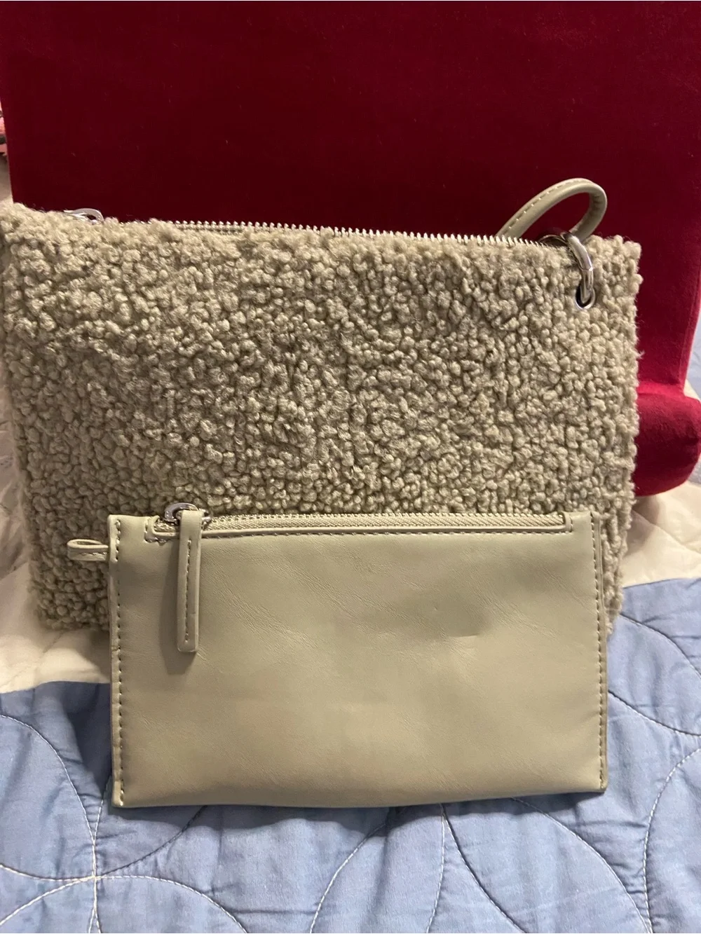 Vince Camuto nwot faux